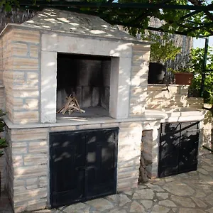 https://stellar-house-visnjan.in-istria.net